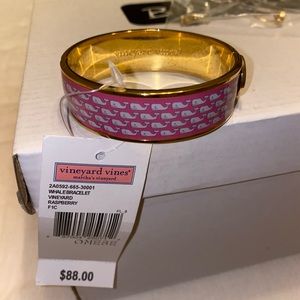 Vineyard Vines Whale Bracelet